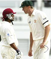 Ramnaresh Sarwan & Glenn McGrath