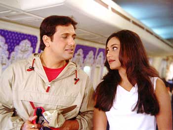 Govinda and Rani Mukherjee in Hadh Kar Di Aapne