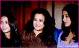 Moon Moon Sen and her daughters