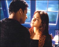 Manoj Bajpai, Isha Koppikar in Inteqam