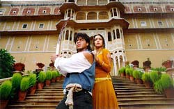 Shah Rukh and Madhuri Dixit